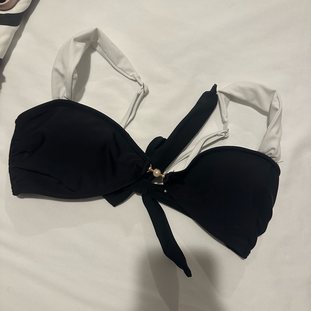 SHEIN Black and White Bikini Top